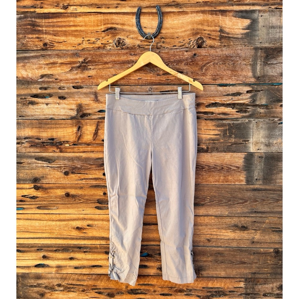 LENA GABRIELLE | Taupe Gray Y2K Lace Up Capri Pants 10